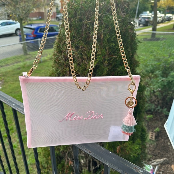 Dior - Picture 16 of 16